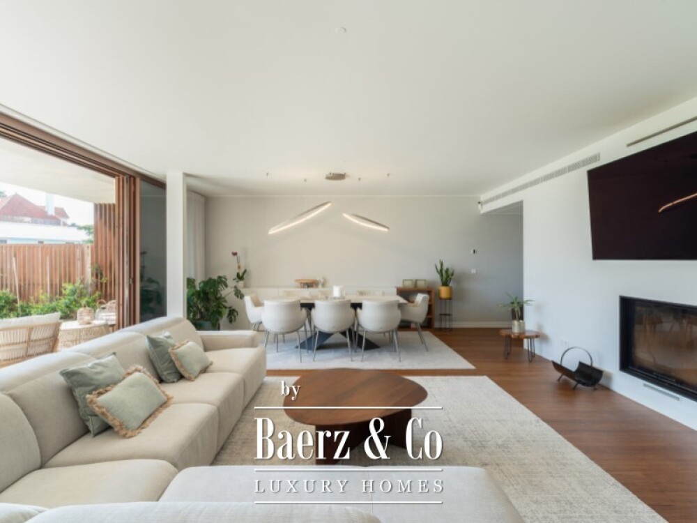 Luxurious Apartment with 3 Ensuite Bedrooms - Garden and Swimming Pool - Privileged Location - Sea View - Walking Distance from the beach - Gated community with 24/7 Security. image