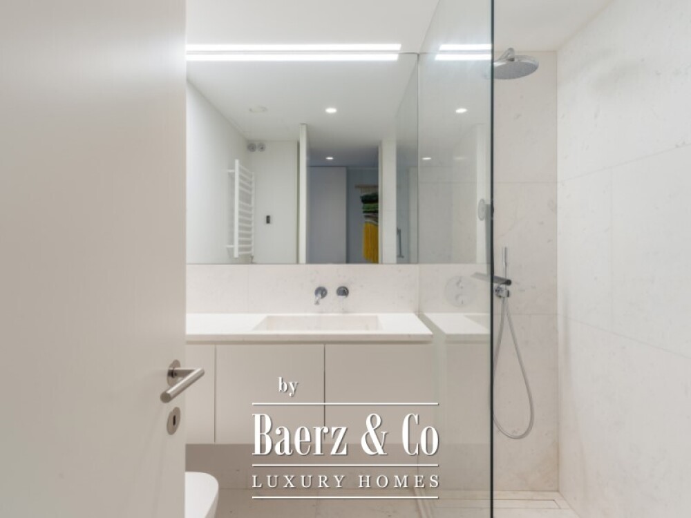 Luxurious Apartment with 3 Ensuite Bedrooms - Garden and Swimming Pool - Privileged Location - Sea View - Walking Distance from the beach - Gated community with 24/7 Security. image