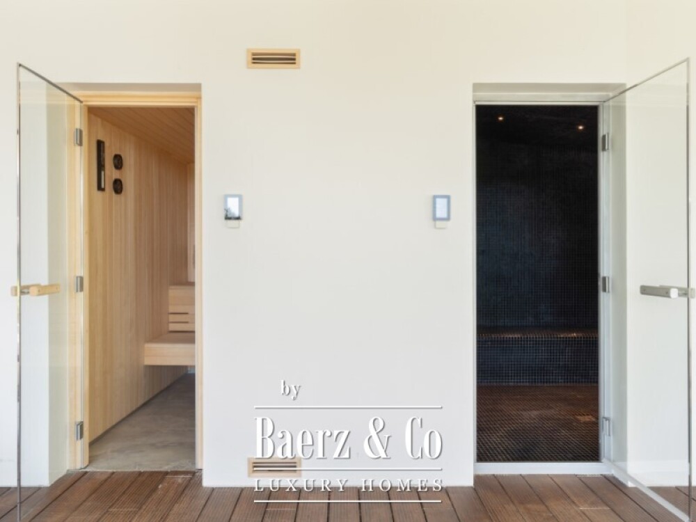 Luxurious Apartment with 3 Ensuite Bedrooms - Garden and Swimming Pool - Privileged Location - Sea View - Walking Distance from the beach - Gated community with 24/7 Security. image