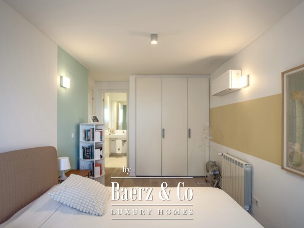 House 4 Bedrooms + 3 Sale Lisboa image