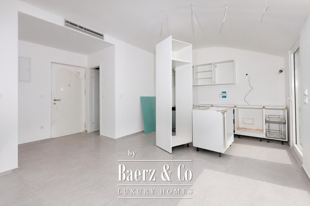 Opatija Privé, exclusive three-room penthouse 84 m², swimming pool, gym image