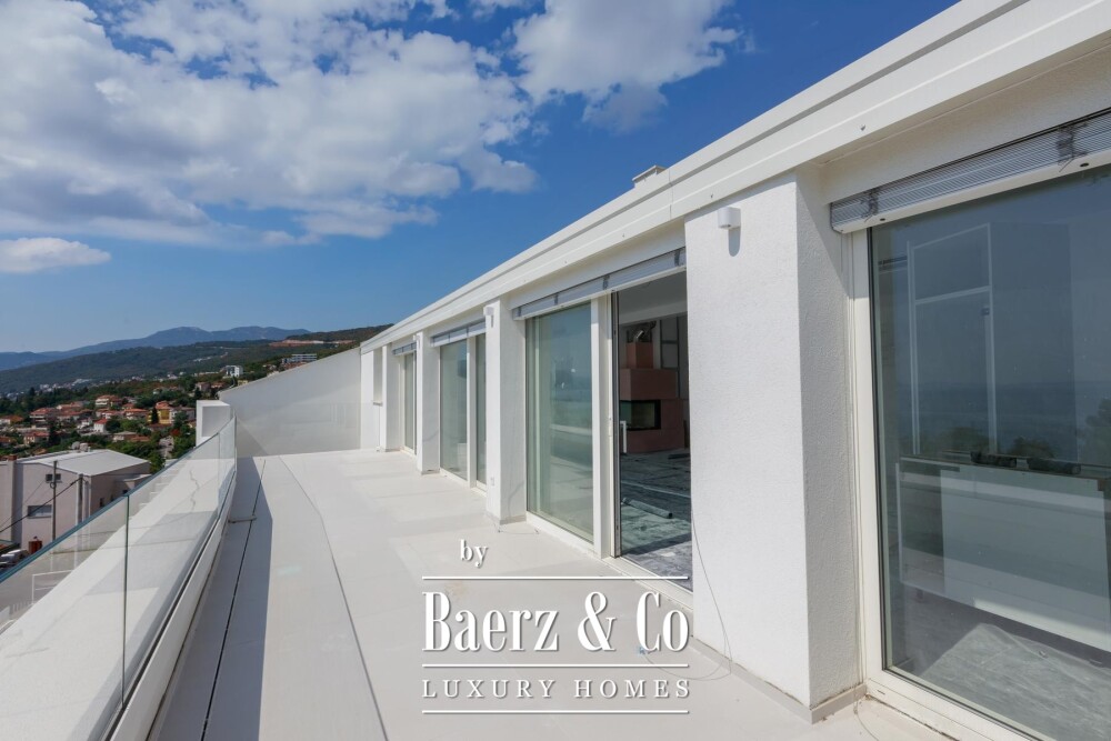 Opatija Privé, exclusive three-room penthouse 109.4 m², swimming pool, gym image