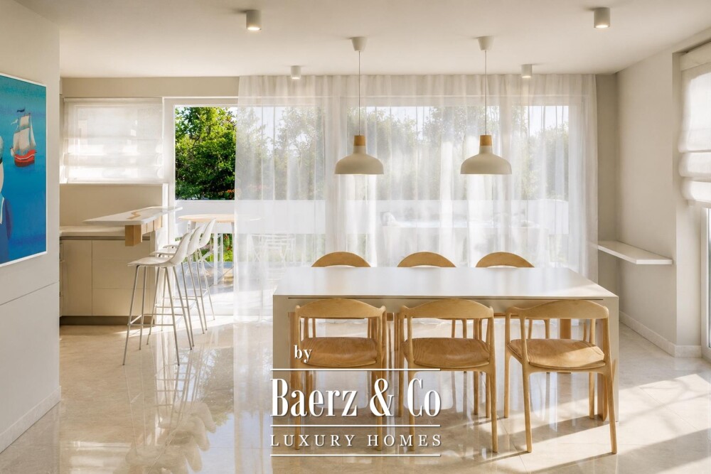 Opatija Privé, exclusive three-room penthouse 109.4 m², swimming pool, gym image