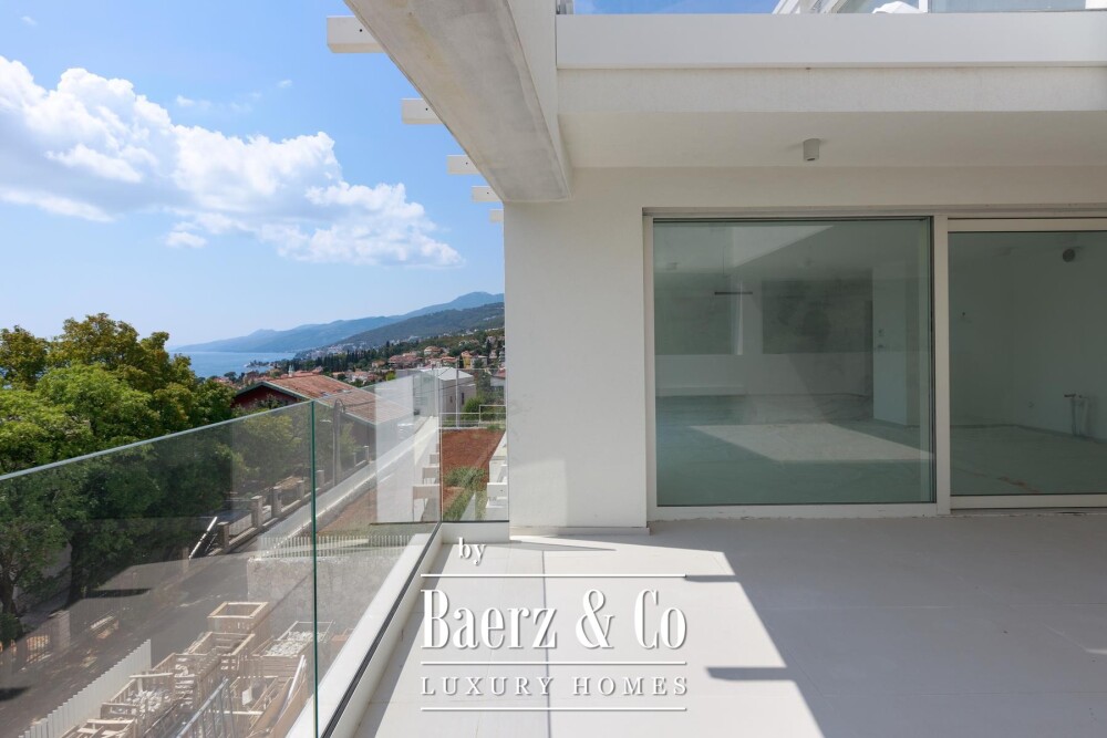 Opatija Privé, exclusive four-room apartment 139 m², swimming pool, gym image