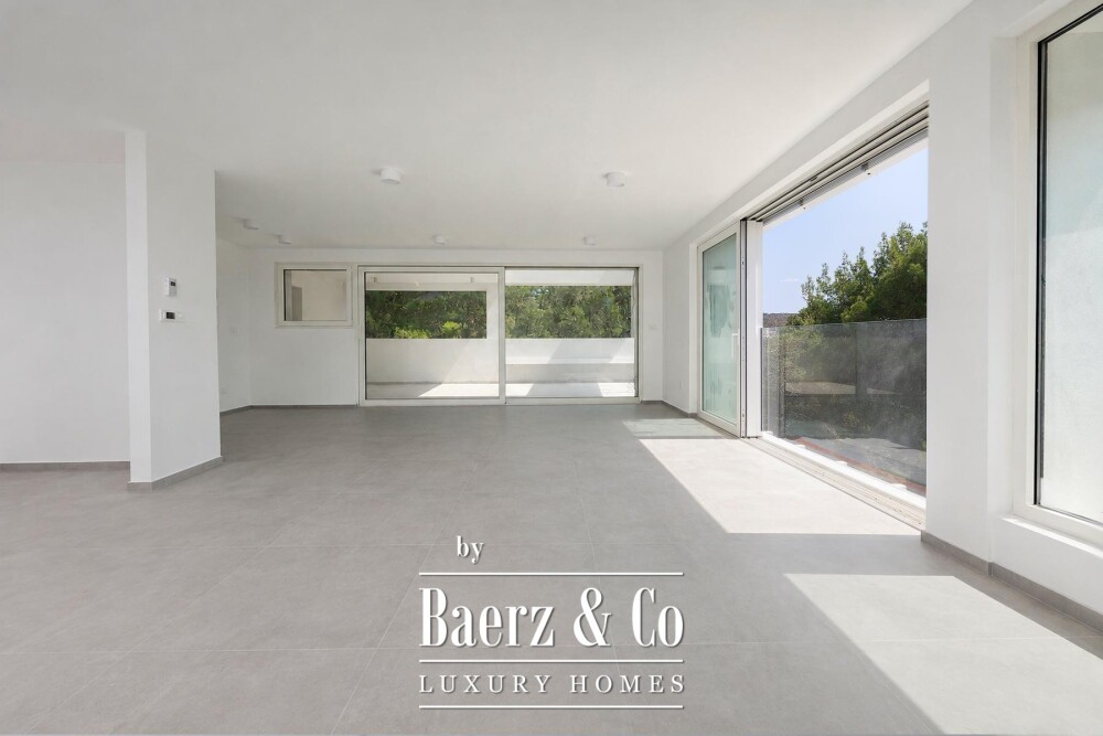 Opatija Privé, exclusive four-room apartment 139 m², swimming pool, gym image