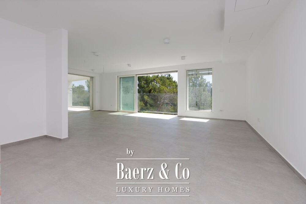 Opatija Privé, exclusive four-room apartment 139 m², swimming pool, gym image
