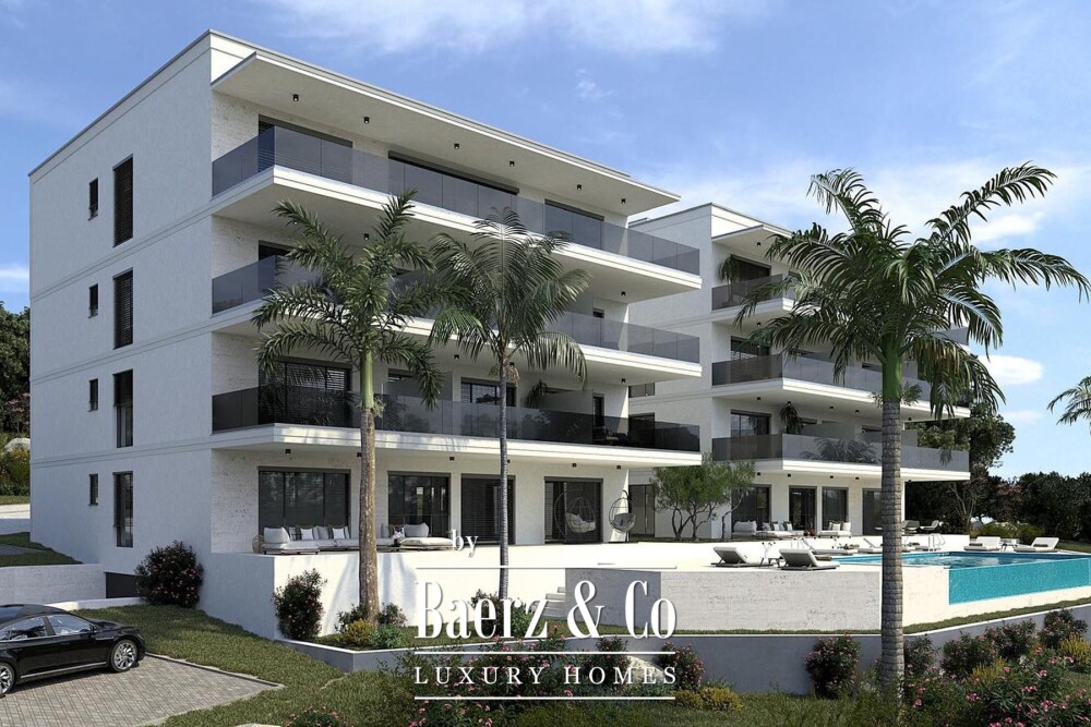 Primošten, four bedroom penthouse with a roof terrace and swimming pool, 226.02 m² image