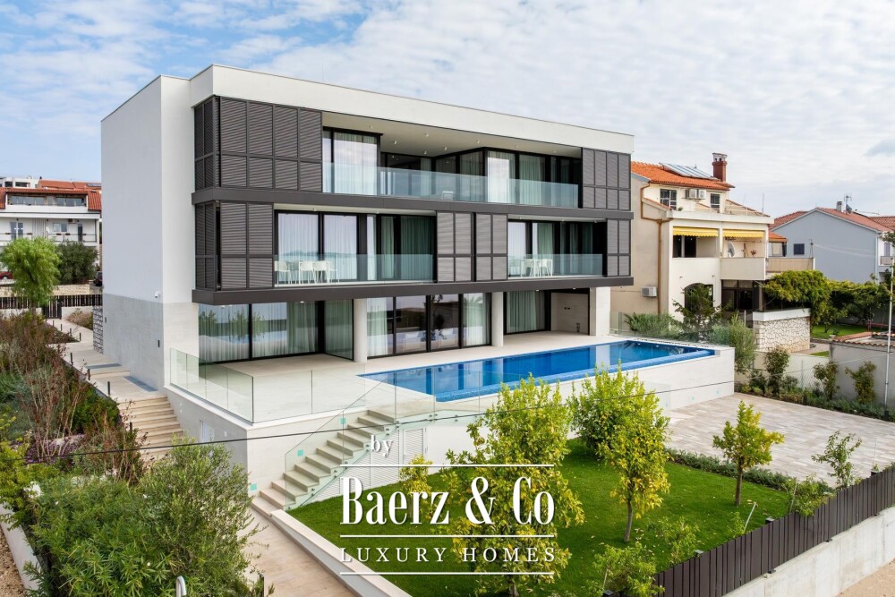 Brodarica, exclusive villa first row to the sea image