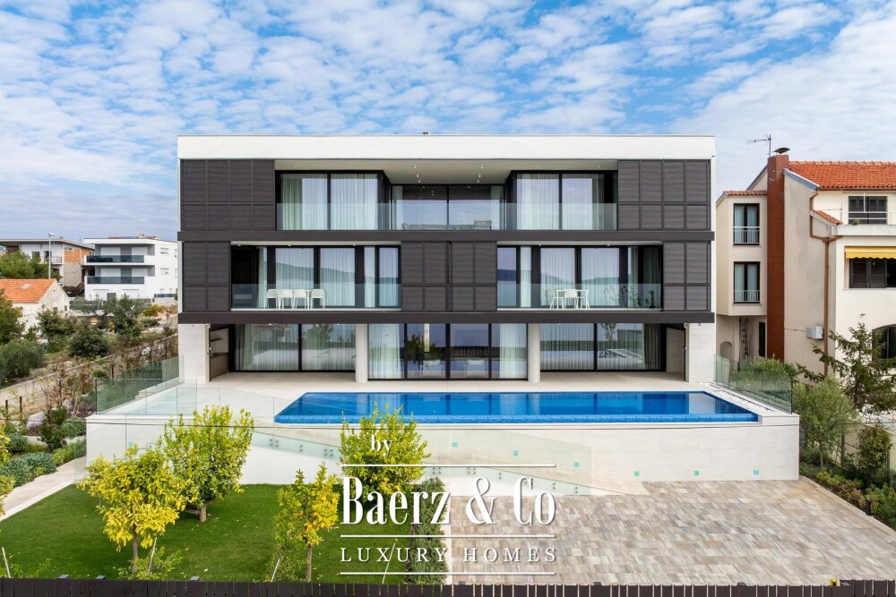 Brodarica, exclusive villa first row to the sea image