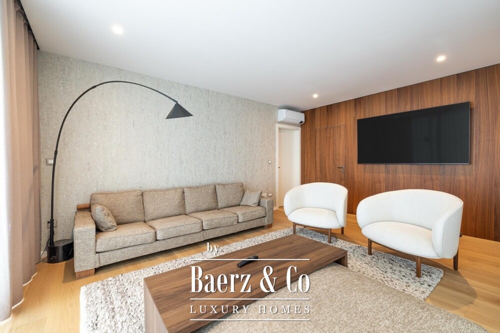 Brodarica, exclusive villa first row to the sea image