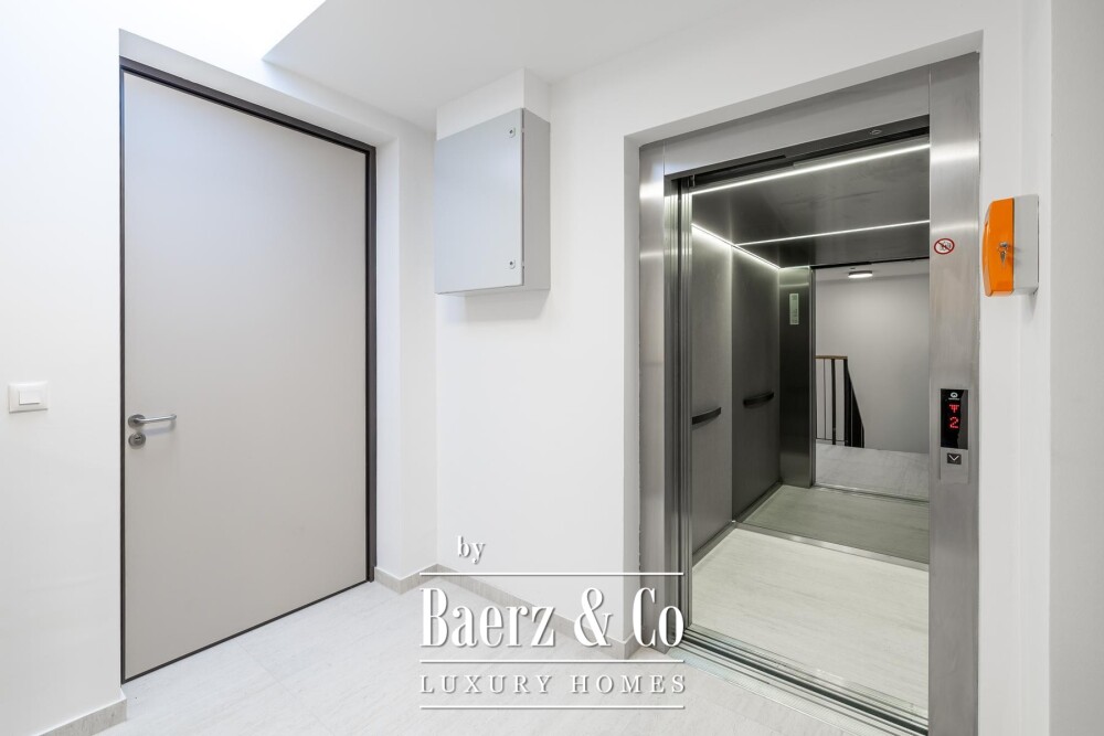Brodarica, exclusive villa first row to the sea image