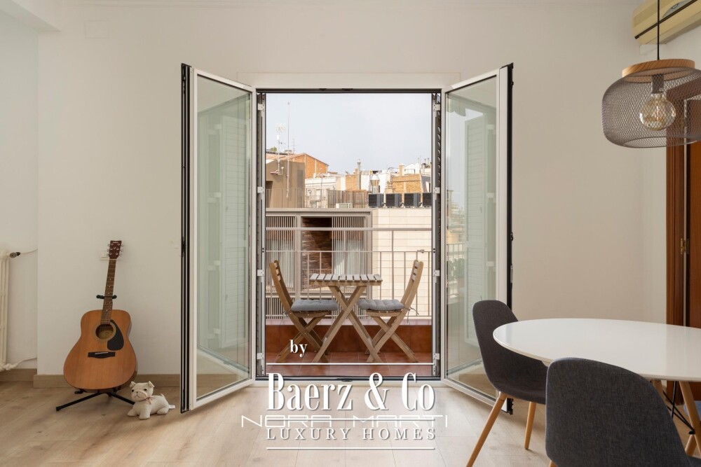 Apartment for sale in Eixample Dreta image