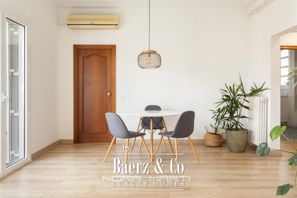 Apartment for sale in Eixample Dreta image