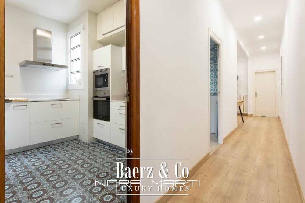 Apartment for sale in Eixample Dreta image