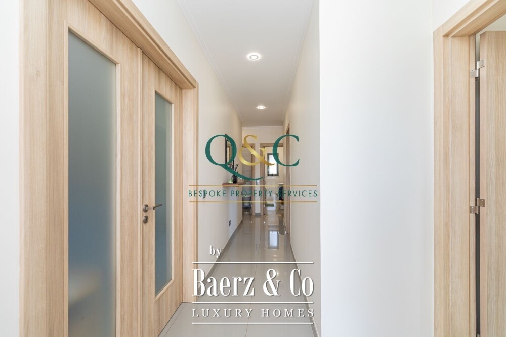 Beautiful luxury home in Santa Bárbara de Nexe, Santa Bárbara de Nexe image