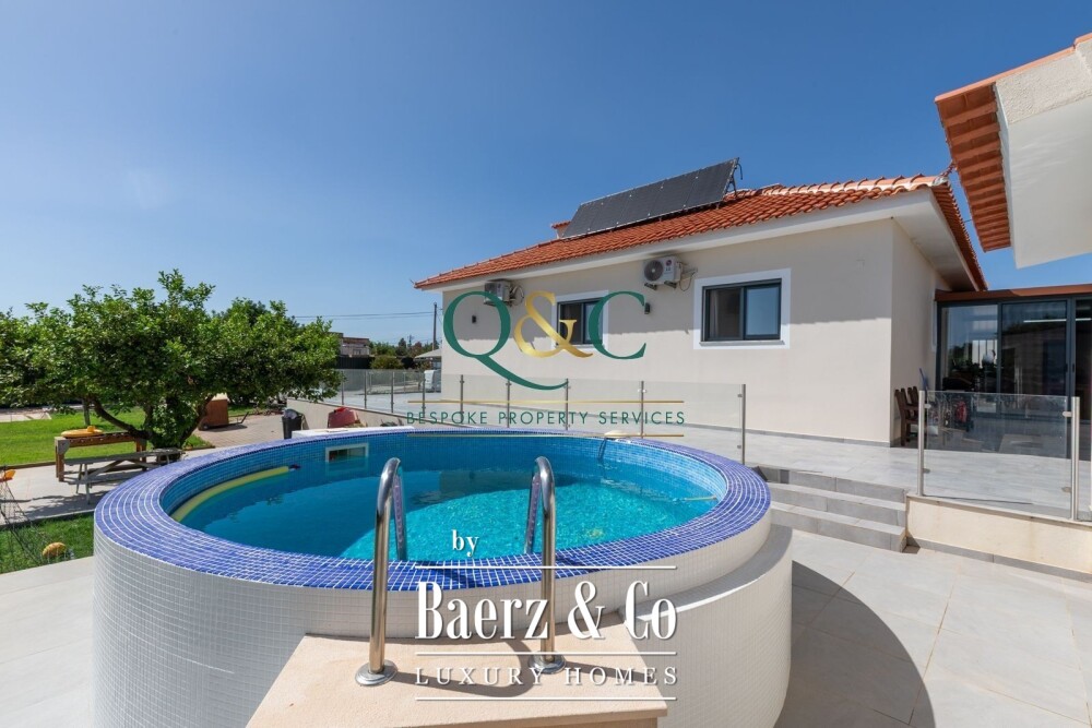 Beautiful luxury home in Santa Bárbara de Nexe, Santa Bárbara de Nexe image