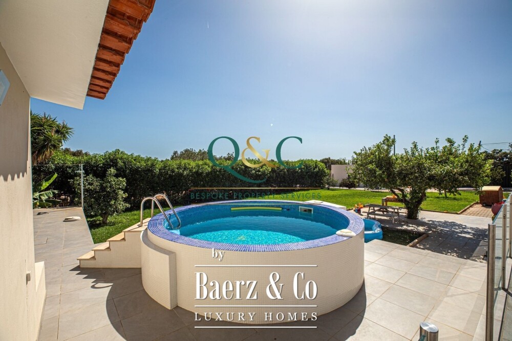 Beautiful luxury home in Santa Bárbara de Nexe, Santa Bárbara de Nexe image