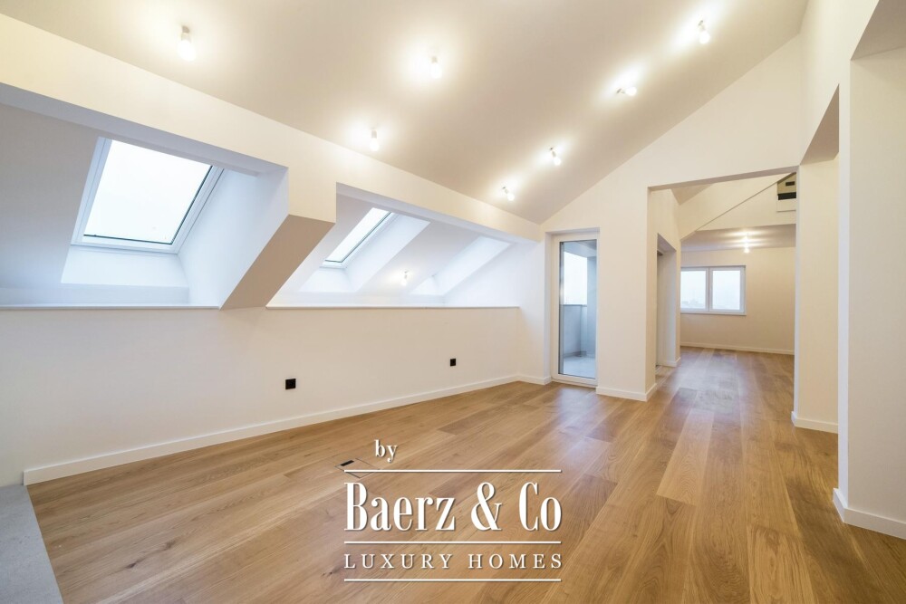 Zagreb, Srebrnjak, modern five-room penthouse 194 m² with gallery and garage image