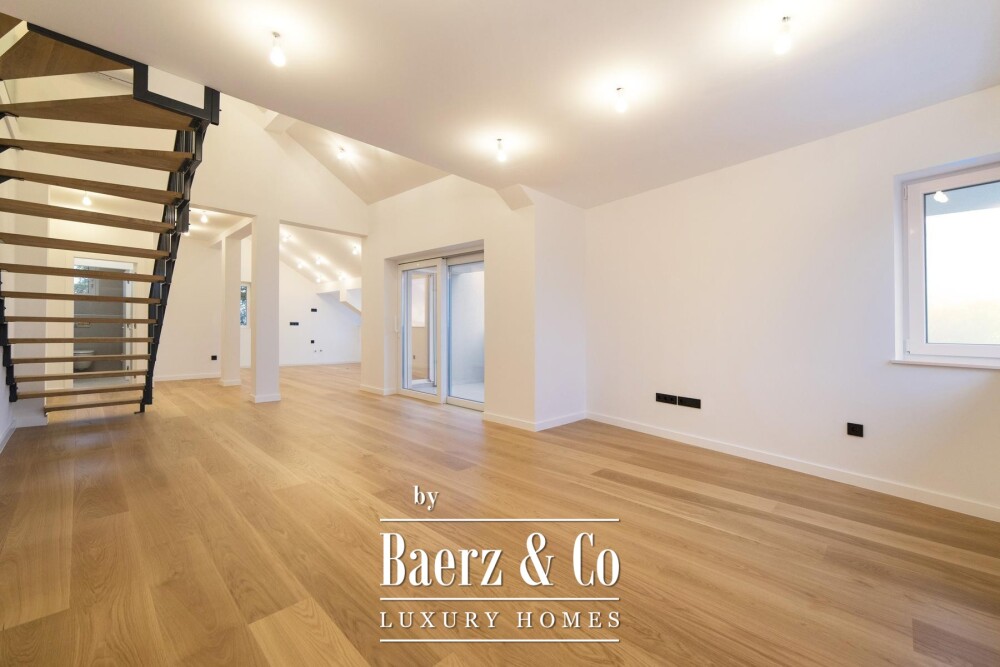Zagreb, Srebrnjak, modern five-room penthouse 194 m² with gallery and garage image