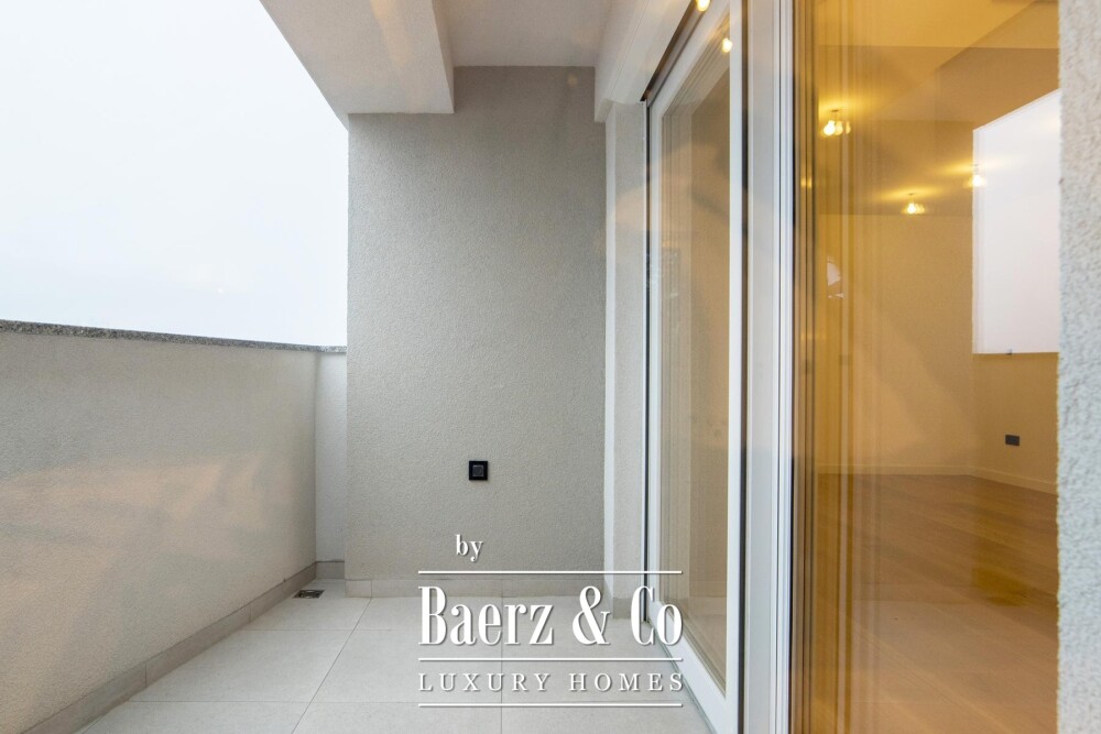 Zagreb, Srebrnjak, modern five-room penthouse 194 m² with gallery and garage image