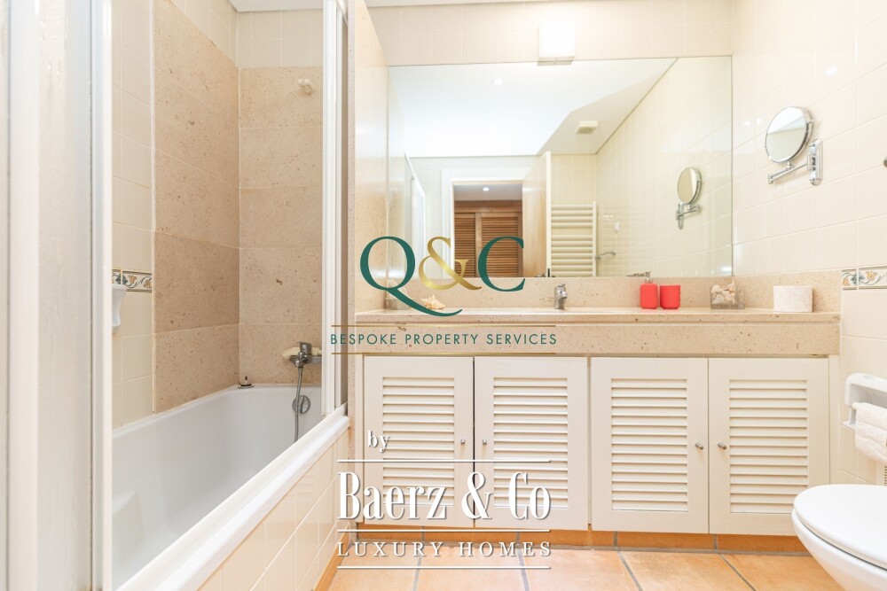 Beautiful luxury home in Quarteira, Vila Sol image