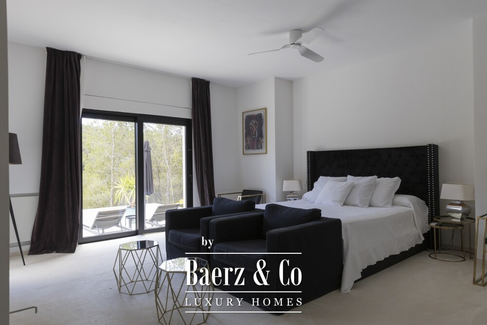 Beautiful villa next so Santa Gertrudis image
