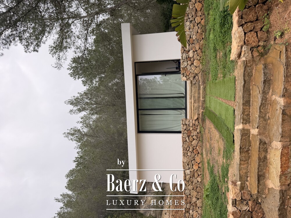 Beautiful villa next so Santa Gertrudis image