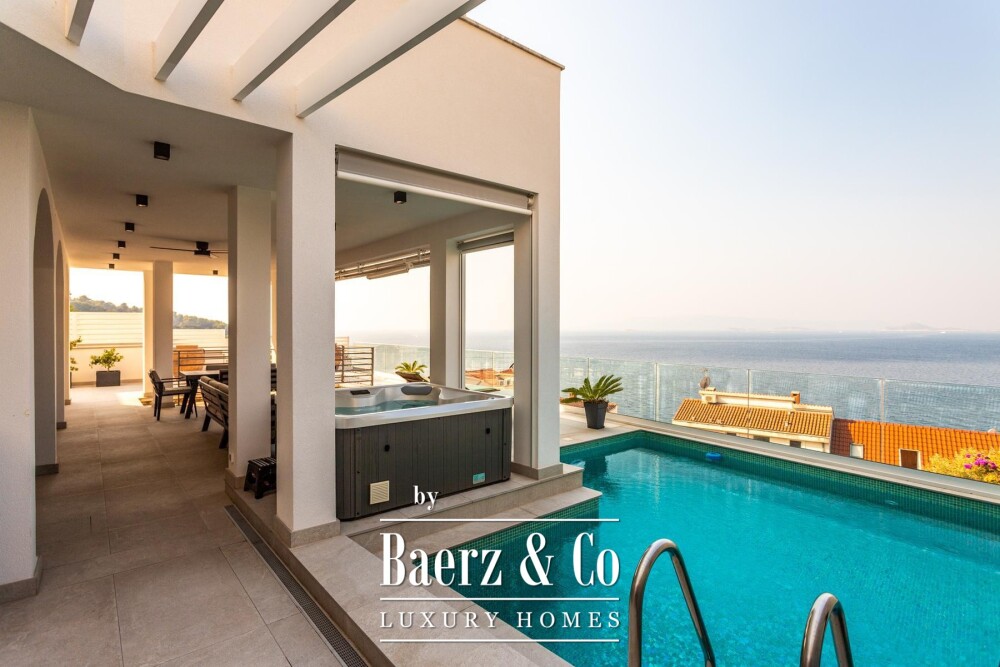 Okrug Donji, unique villa with panoramic sea view image