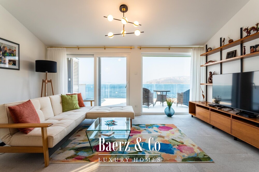 Okrug Donji, unique villa with panoramic sea view image