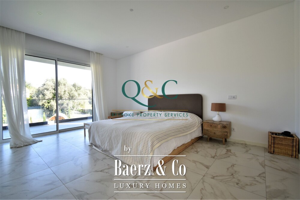 Beautiful luxury home in Santa Bárbara de Nexe, Countryside image