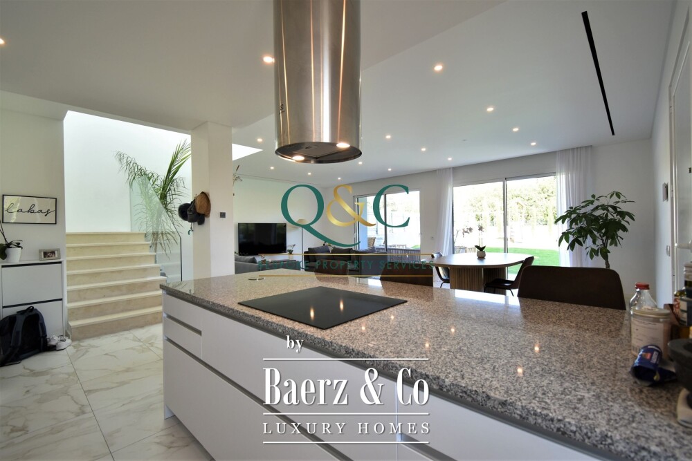 Beautiful luxury home in Santa Bárbara de Nexe, Countryside image