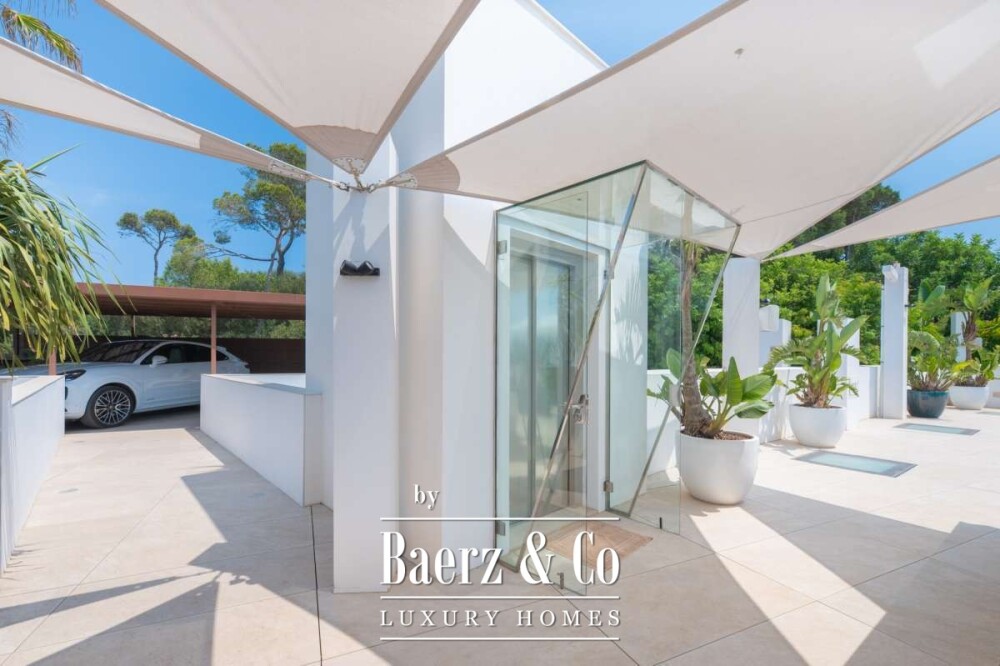 Beautiful luxury home in Roca Llisa, Roca Llisa image
