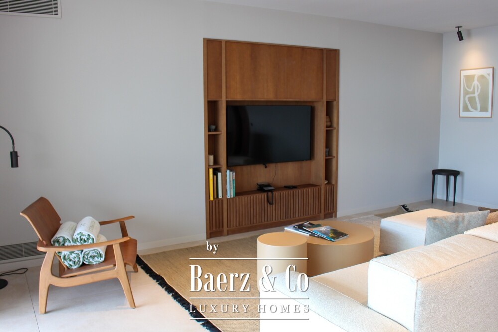 Exclusive 2-bedroom villa in a 5* complex Costa Adeje image