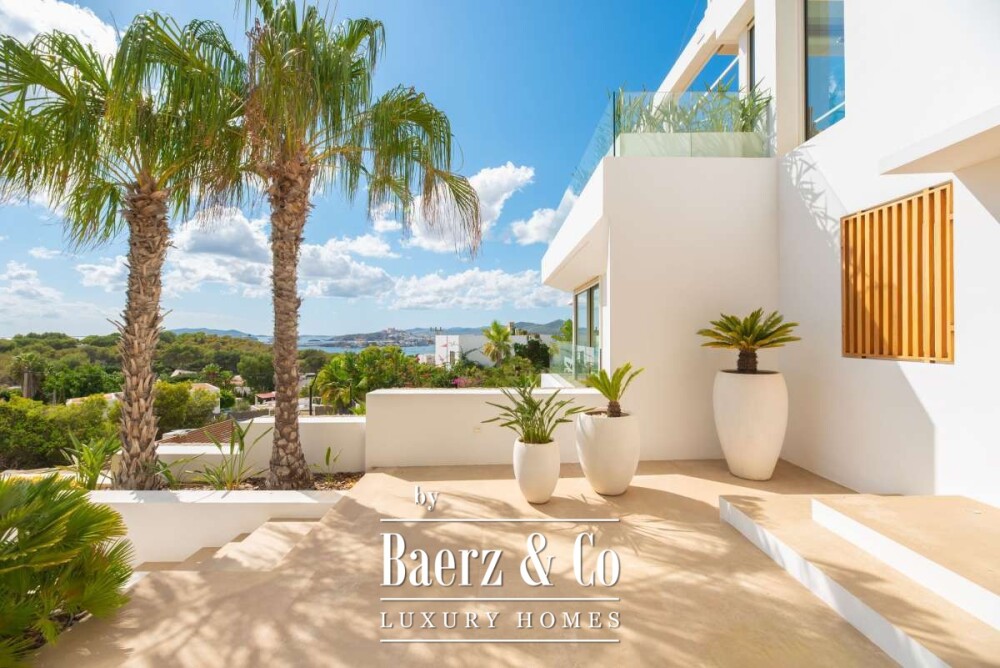 Beautiful luxury home in Cap Martinet, Cap Martinet image