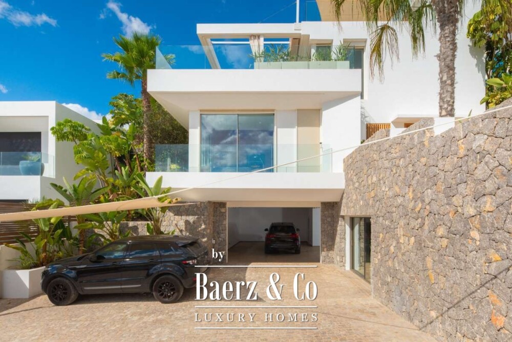 Beautiful luxury home in Cap Martinet, Cap Martinet image