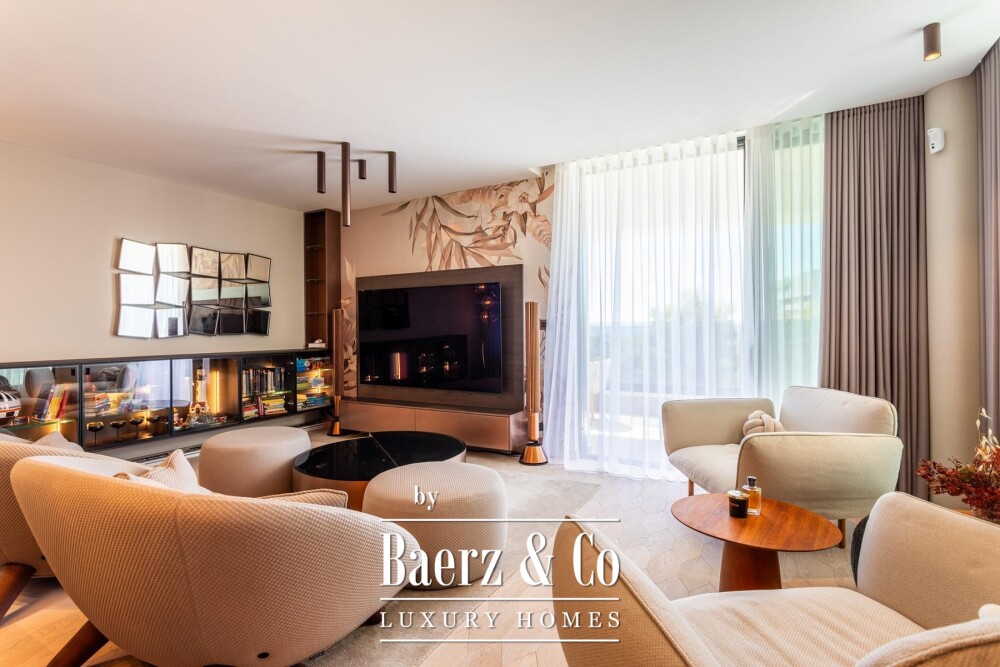 Podstrana, designer apartment with roof terrace near the beach image