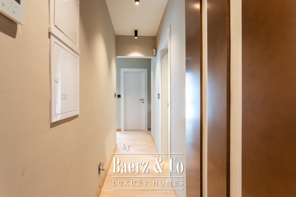 Podstrana, designer apartment with roof terrace near the beach image