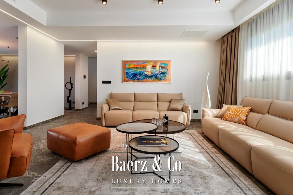 Split, Podstrana, modernly furnished villa in a gated community image