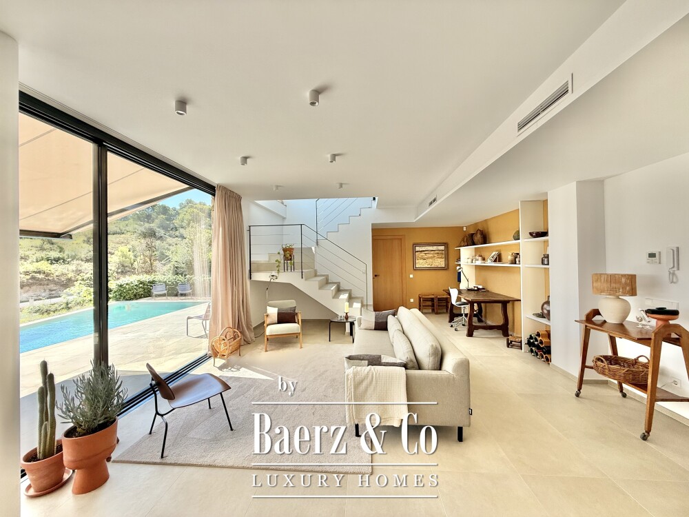 For sale contemporary villa with sea views, Begur image