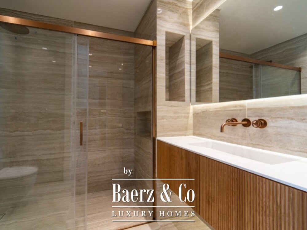Brand-New Contemporary Villa in São João das Lampas, Close to the Beach image