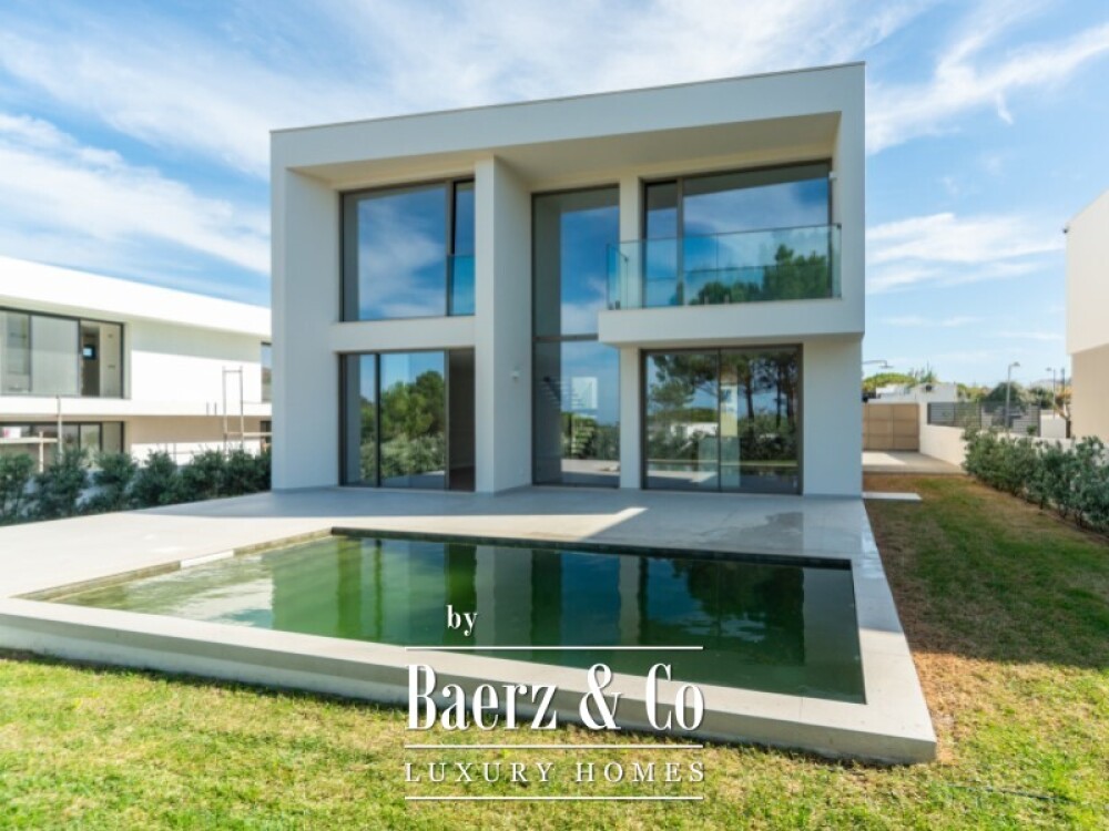 Brand-New Contemporary Villa in São João das Lampas, Close to the Beach image