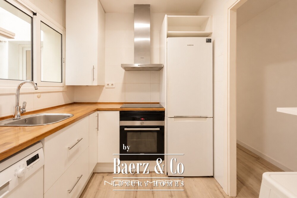 Apartment for sale in Les Corts image