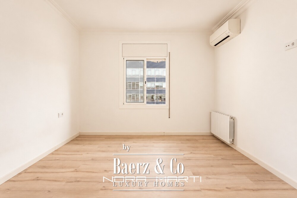 Apartment for sale in Les Corts image