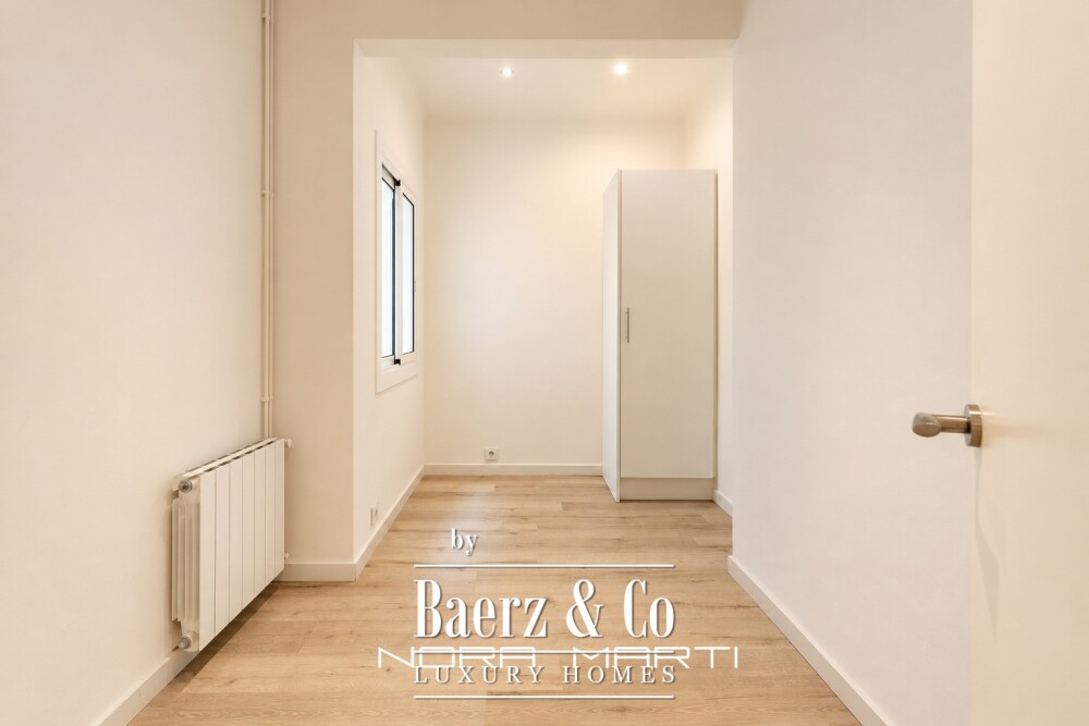 Apartment for sale in Les Corts image