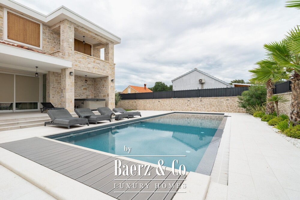 Zadar, Žerava - Luxury Stone Villa of Approx. 360 m², 5 En-Suite Bedrooms, Heated Infinity Pool image