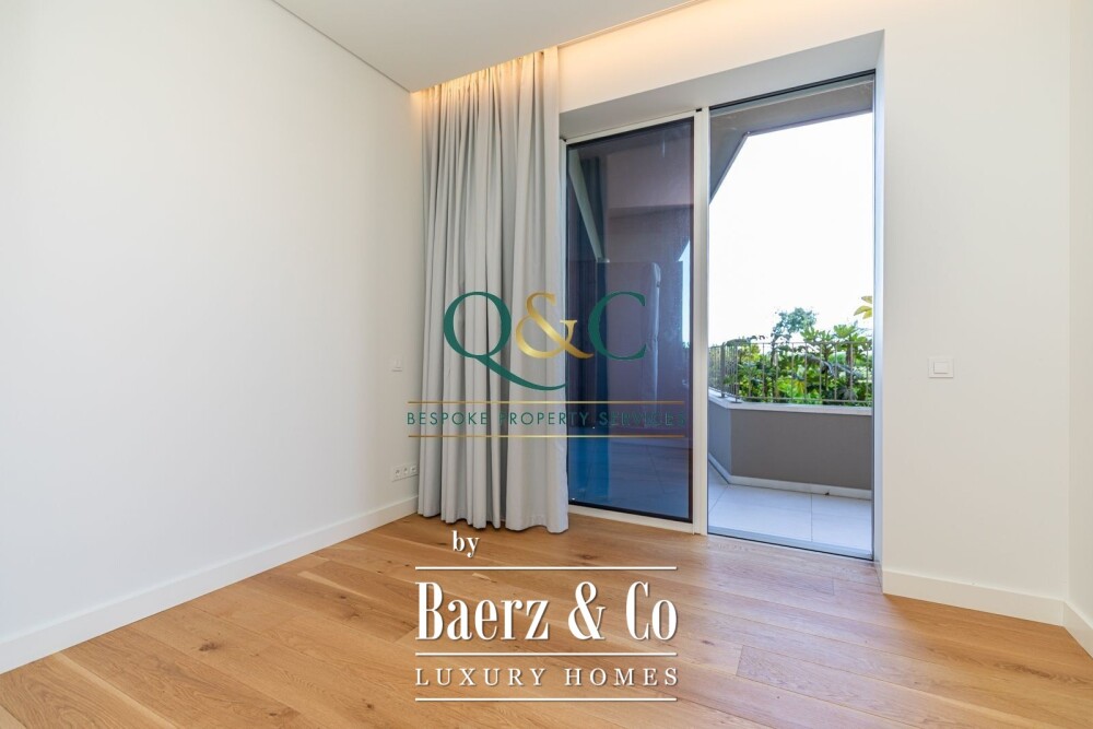 Beautiful luxury home in Quarteira, Centro image