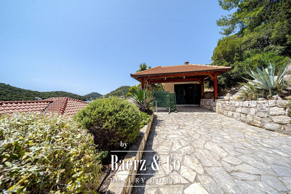 Island of Lastovo, Villa by the sea in a quiet bay of the island of Lastovo image