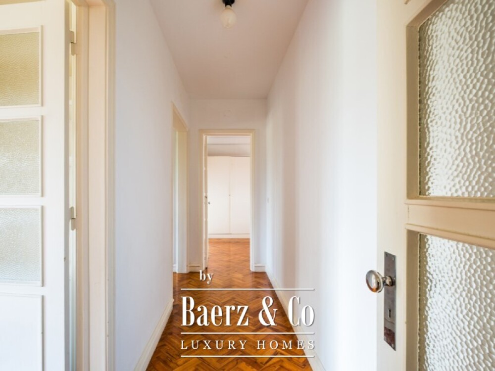3 bedroom flat, with natural light and unobstructed views in Amoreiras image
