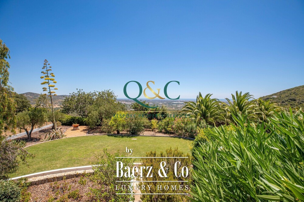 Beautiful luxury home in Santa Bárbara de Nexe, Santa Bárbara de Nexe image