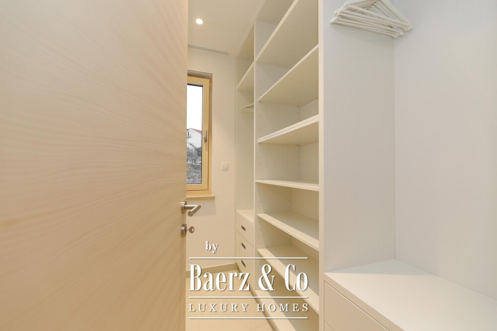 Brač, Supetar, luxury villa in an attractive location image